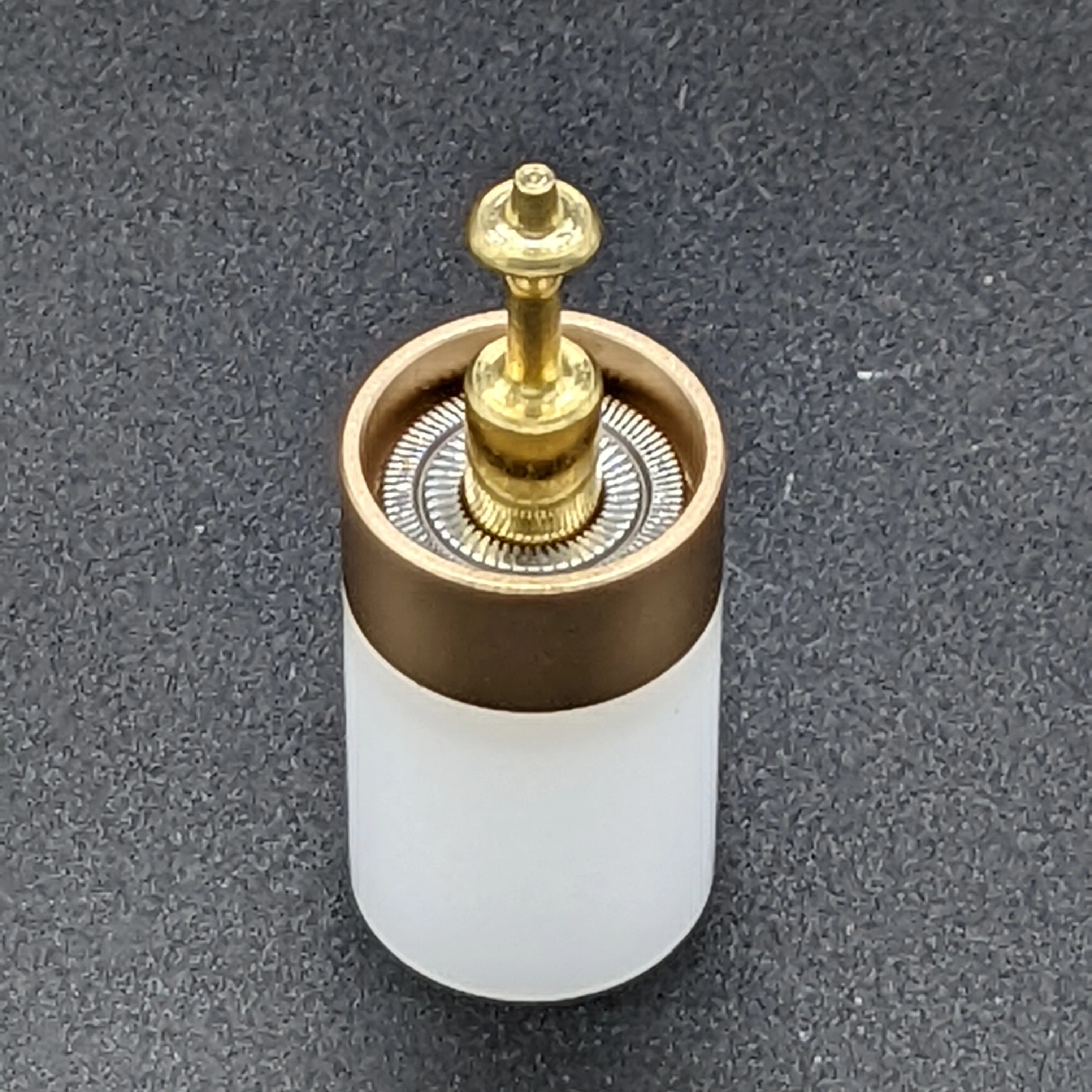 Blade Plug, Pixel - Image 4