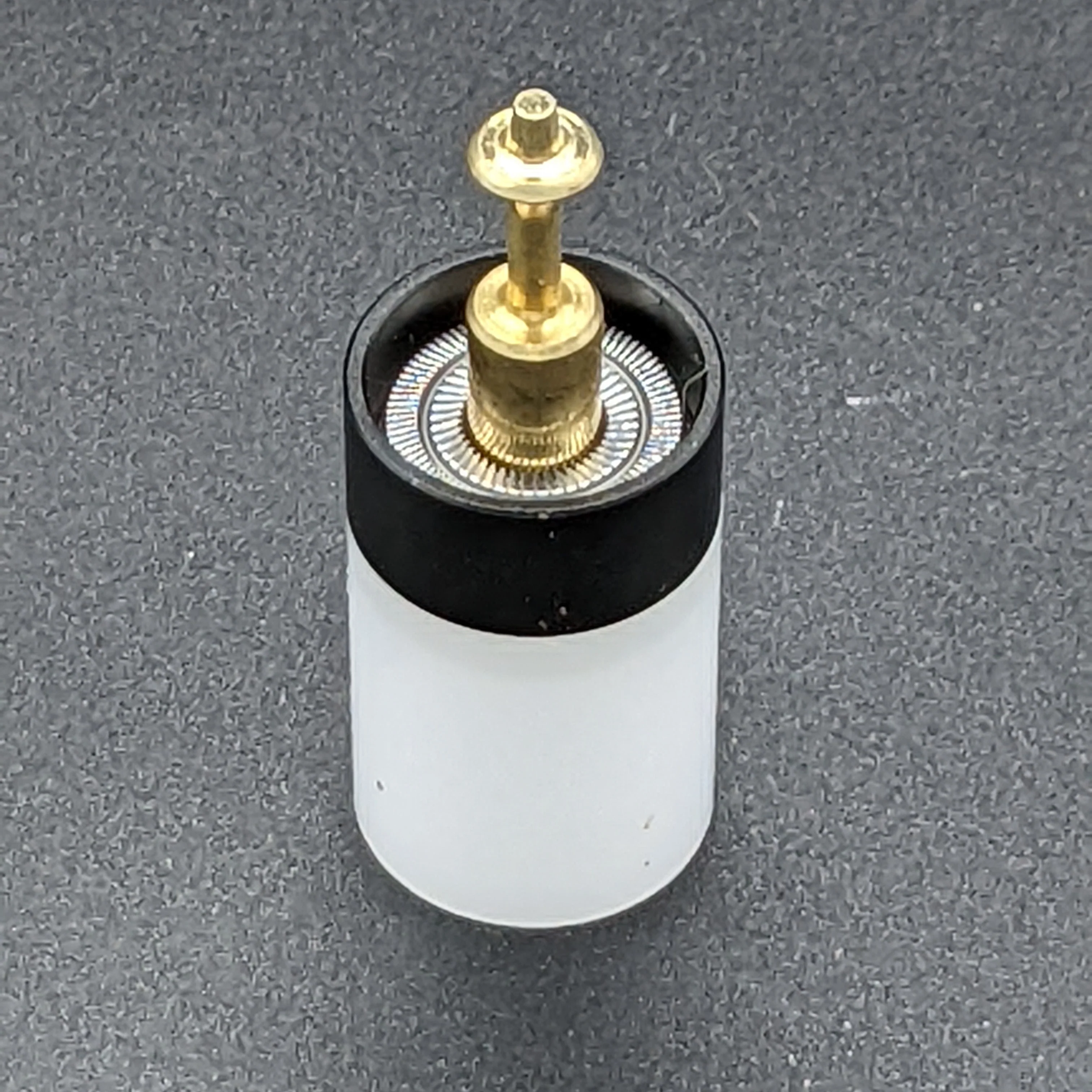 Blade Plug, Pixel - Image 5