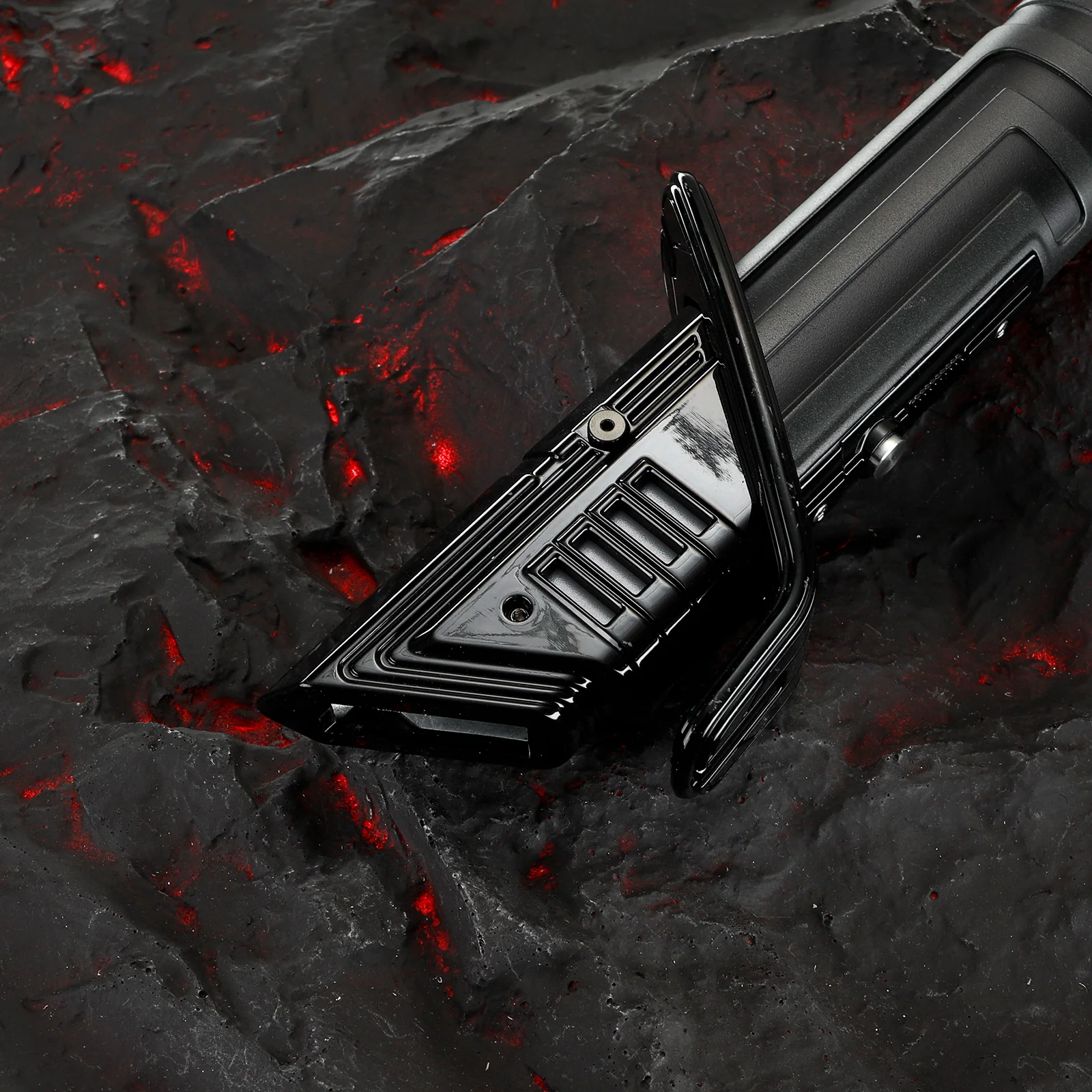 Darksaber, House Kryze, Crimson Neocore - Image 9